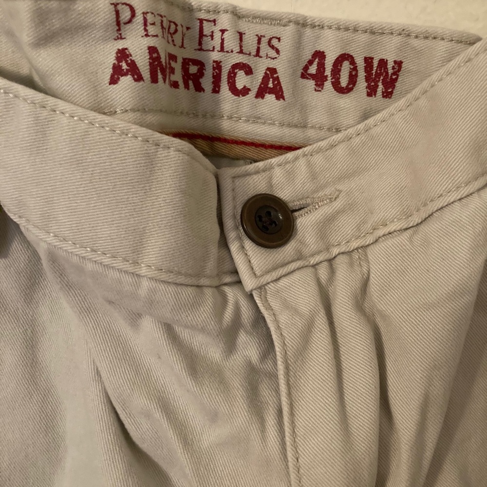 Men’s cargo shorts